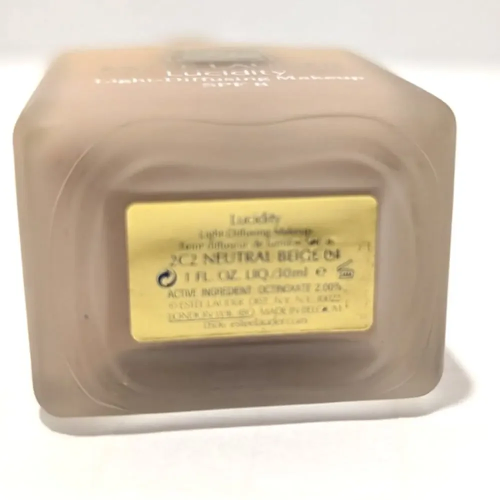 Estee Lauder Lucidity Foundation 2C2 Neutral Beige 04 Unused 1oz Full